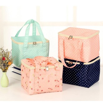 Large Oxford Cloth Insulation Bag Portable Lunch Bag Color Square Outdoor Picnic Bag(Pink Dot)