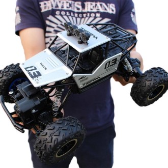 2.4GHz 4WD Double Motors Off-Road Climbing Car Remote Control Vehicle, Model:6141(Silver)