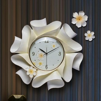 Creative Wall Clock Pure Hand-painted Wall Clock(Yellow)