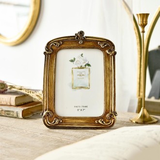 Retro Imitation Wood Home Decor Photo Frames, Spec: Square-7 inches