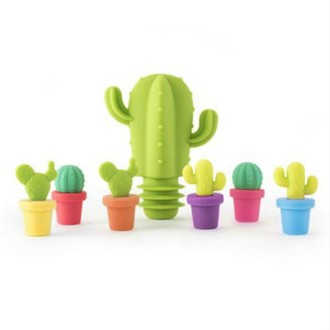 7 in 1 Creative Cactus Silicone Wine Bottle Stopper + Wine Glass Marker Set