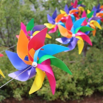 10 PCS Eight-leaf Colorful Plastic Windmill String Garden Outdoor Decoration Children Toys Diameter: 28 cm