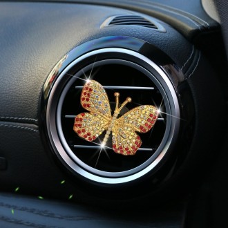 Butterfly Diamond Car Interior Air Outlet Aromatherapy Clip, Color: Red