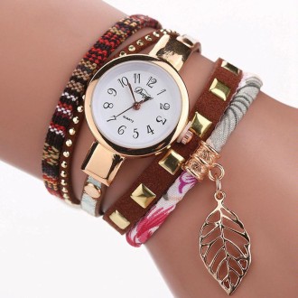 Ladies Quartz Bracelet Watch with Leaf Shape Pendant(Brown)