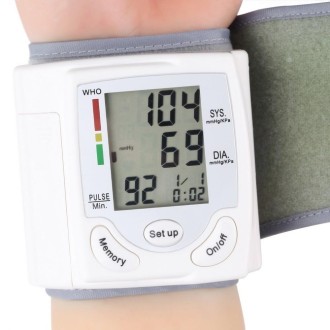 CK-101S Full Automatic Wrist Blood Pressure Monitor