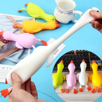 8 PCS Duck Pull Fun Flour Duck Stretching Venting Decompression Pinching Toys