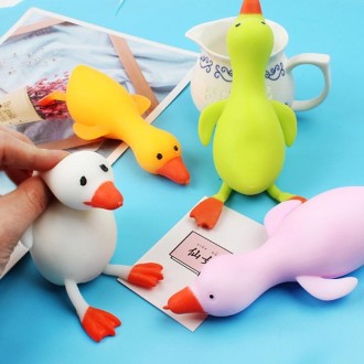 8 PCS Duck Pull Fun Flour Duck Stretching Venting Decompression Pinching Toys