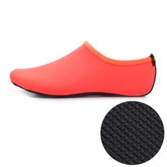 3mm Non-slip Rubber Embossing Texture Sole Solid Color Diving Shoes and Socks, One Pair, Size:M (Orange)
