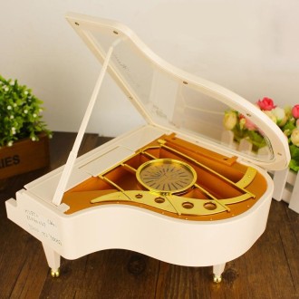 Mechanical Classical Ballerina Girl Dancer the Piano Music Box(White)