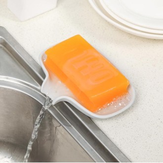 Drain Soap Dish Silicone Square Quick Drain Soap Rack Kitchen Rack, Random Color Delivery