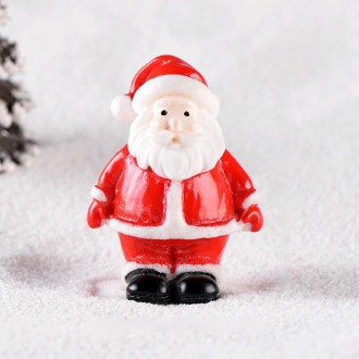 4pcs Christmas Micro Landscape Decorations Resin Craft Gifts Home Decoration Ornaments, Spec: Santa No.7