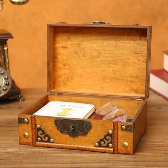 Antique Distressed Cosmetic Storage Box Dressing Table Props For Shooting Scenes，Specification： 6280-01GK02 Yellow + Lock