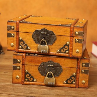 Antique Distressed Cosmetic Storage Box Dressing Table Props For Shooting Scenes，Specification： 6280-01GK02 Yellow + Lock