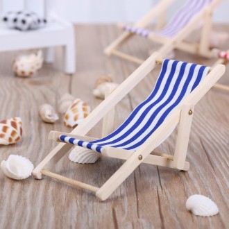 2 PCS 1:12 Beach Lounge Chair Simulation Model Outdoor Beach Scene Shooting Props Can Be Folded(Yellow)