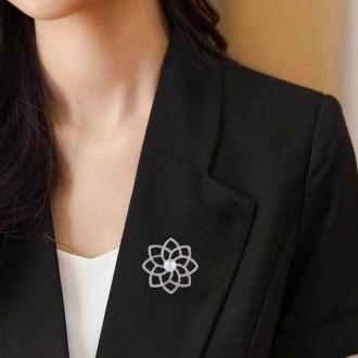 Alloy Diamond Double Flower Brooches Temperament Wild Clothes Pin(B07343)