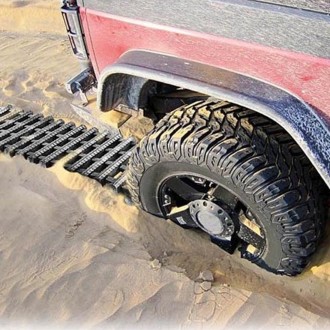 High Density Silicone Car Emergency Rescue Caterpillar Chain Track for Mud Sand Snow Trap