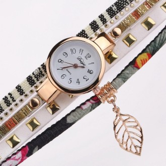 Ladies Quartz Bracelet Watch with Leaf Shape Pendant(White)