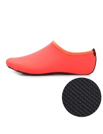 3mm Non-slip Rubber Embossing Texture Sole Solid Color Diving Shoes and Socks, One Pair(Orange)