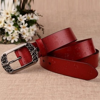 ZK--067 Retro Engraved Buckle Butterfly Print Pin Buckle Leather Belt, Length: 105cm(Black)