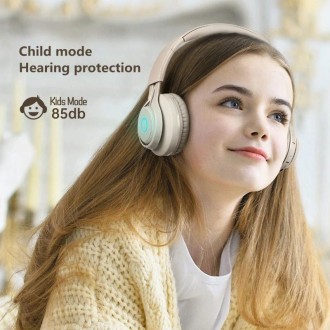 BT06C Cute Wireless Bluetooth 5.0 Headset for Children with Microphone LED Light Suppport Aux-in(Purple)