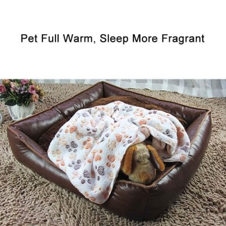 Dog Kennel Mat Footprints Pattern Thick Warm Coral Fleece Pet Dog Blankets, Size: M, 60*80cm(Coffee)