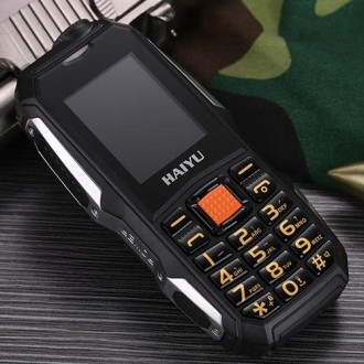 HAIYU H1 1.8 inch Triple Proofing Elder Phone, Waterproof Shockproof Dustproof,  2800mAh Battery, 21 Keys, LED Flashlight, FM, D