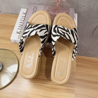 999 Ladies Wedge Platform Slippers, Size: 34(Zebra)