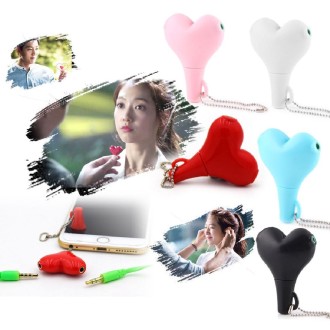 1 Male to 2 Females 3.5mm Jack Plug Multi-function Heart Shaped Earphone Audio Video Splitter Adapter with Key Chain for iPhone,