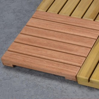 Golden Pear Wood  Solid Wood Non-slip Floor Mat Shower Room Mat No Paint Anti-corrosion Wood Floor, Size:30X30CM