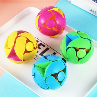 Creative Hand Throwing Color Changing Ball Transformation Telescopic Deformation Ball Magic Props Educational Children Toys(Rand