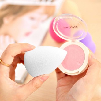 Great Beauty Facial Makeup Water-drop Sponge Blending Foundation Smooth Sponge Cleansing Cosmetic Cotton Pads,Default Random Col