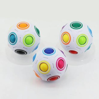 Magic Rainbow Ball Luminous Edition Training Hand Brain Coordination Fun Cube Children Toy(Luminous Green)