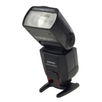 YN-560 III Ultra-long-range Wireless Flash Speedlite with Metal Hot Shoe for Canon / Nikon / Pentax / Olympus DSLR Camera(Black)