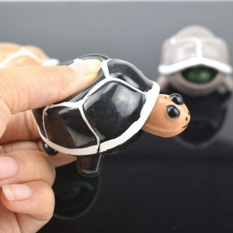 Telescopic Head Turtle Adult Decompression Funny Squeeze Vent Toy(Black)