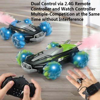 YDJ-D888 4WD 2.4G Remote Control Spray 360 Degree Flip Stunt Drift Car(Green)