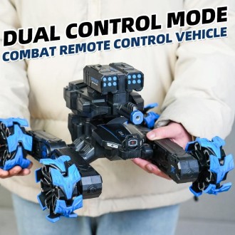 DM-518 Four-wheel Battle Blooming Tire Spray Remote Control Car, Specification:Dual Control Soft Bomb(Blue)