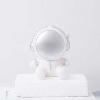 Astronaut Tablet Phone Bracket Desktop Phone Holder Ornaments(White)