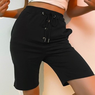 Women Solid Color Short Pants (Color:Black Size:L)